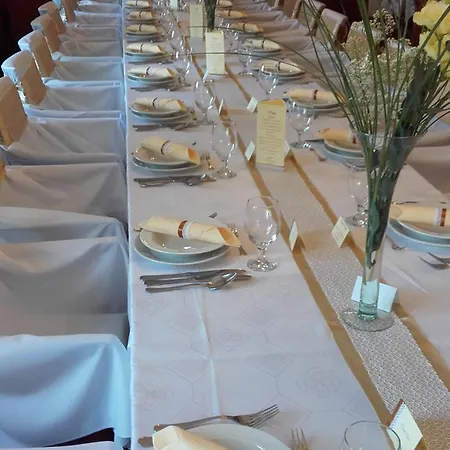 Vendeglo Panzio Bed & Breakfast